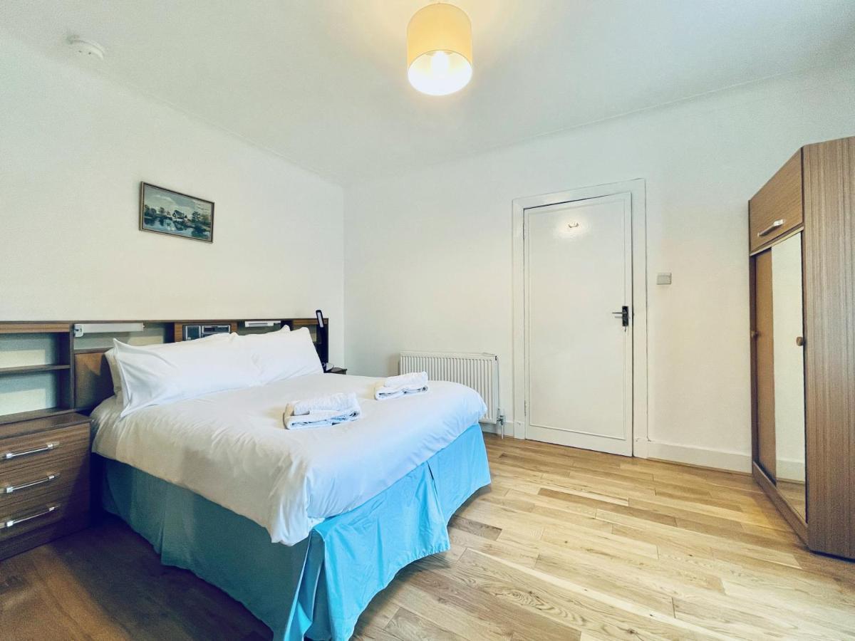 Villa Millerston House Glasgow Esterno foto