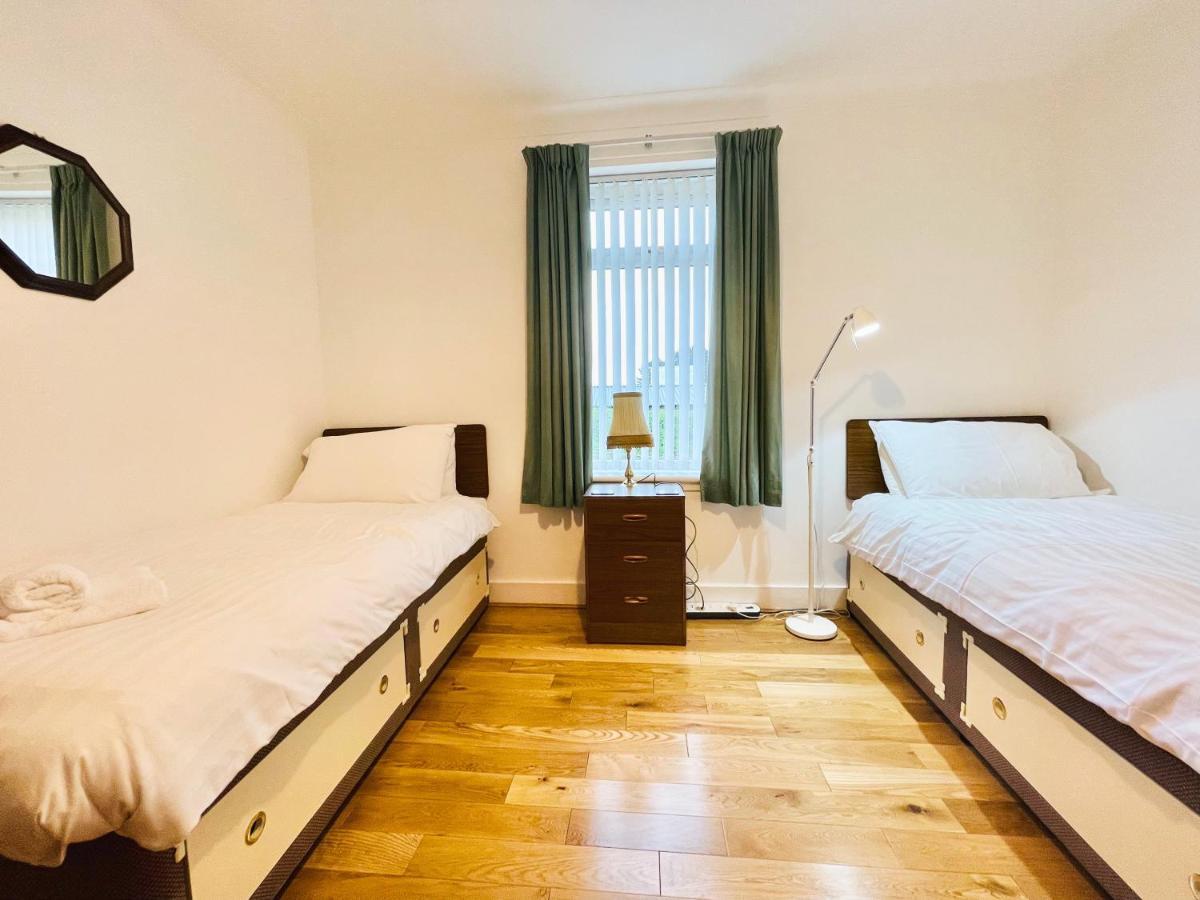 Villa Millerston House Glasgow Esterno foto